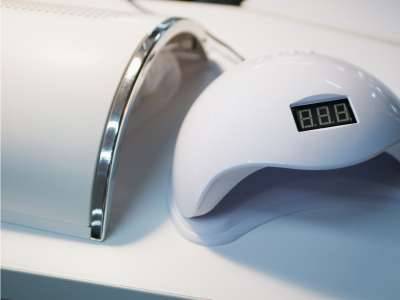 UV/LED ЛАМПИ – ЕДИН МАЛКО ПО-РАЗЛИЧЕН ПОГЛЕД